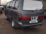 Toyota Hiace 1993 года за 1 700 000 тг. в Астана – фото 2