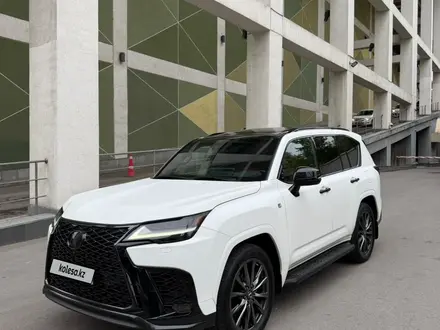 Lexus LX 600 2022 года за 69 700 000 тг. в Алматы – фото 7