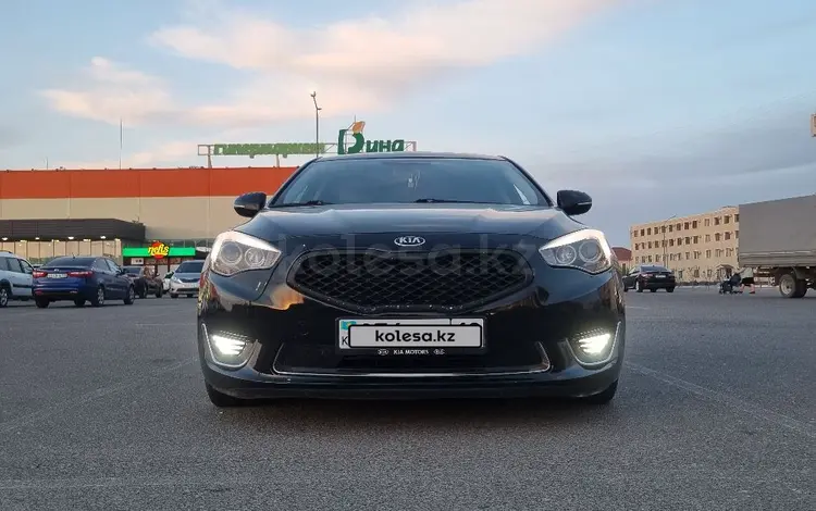 Kia Cadenza 2015 годаүшін9 000 000 тг. в Актау