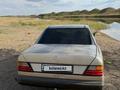 Mercedes-Benz E 230 1988 года за 800 000 тг. в Караганда – фото 2
