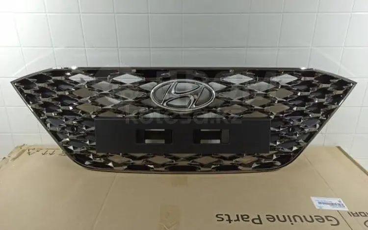 Решетка радиатора хромированная под парктроник для Hyundai Solaris 2020-202 за 48 000 тг. в Алматы