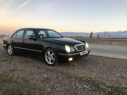 Mercedes-Benz E 280 1999 года за 3 500 000 тг. в Алматы