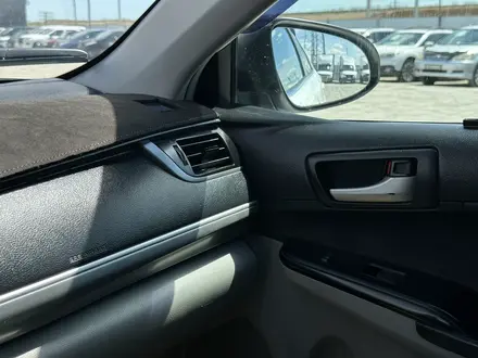 Toyota Camry 2012 года за 8 600 000 тг. в Атырау – фото 25