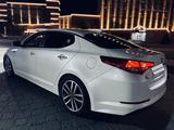 Kia K5 2011 года за 7 100 000 тг. в Усть-Каменогорск