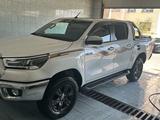 Toyota Hilux 2023 года за 21 000 000 тг. в Актау – фото 2