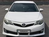 Toyota Camry 2014 года за 9 000 000 тг. в Алматы – фото 2