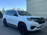 Toyota Land Cruiser Prado 2021 года за 29 800 000 тг. в Алматы – фото 3