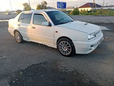 Volkswagen Vento 1994 года за 1 500 000 тг. в Павлодар – фото 2