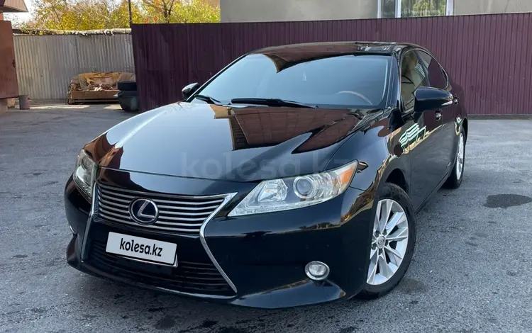 Lexus ES 300h 2014 года за 7 900 000 тг. в Талдыкорган
