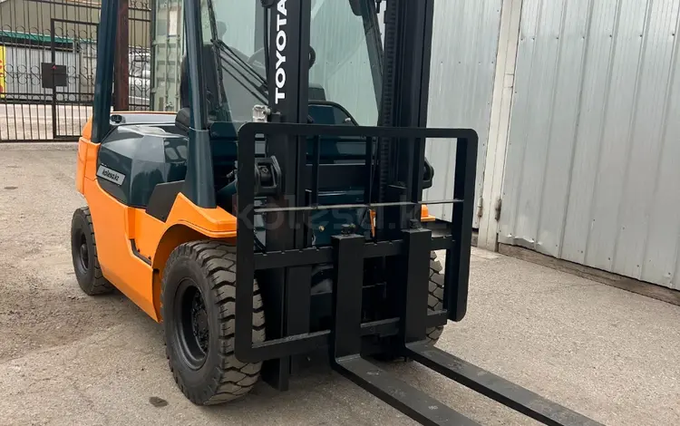 Toyota  7FG25 2005 года за 4 500 000 тг. в Алматы