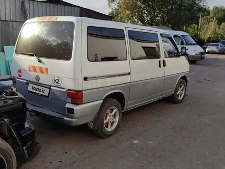 Volkswagen Multivan 1992 года за 3 200 000 тг. в Караганда – фото 3