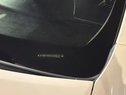 Toyota Camry 2014 года за 6 000 000 тг. в Атырау – фото 11