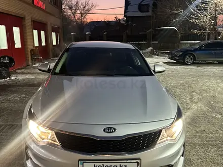 Kia K5 2016 года за 7 500 000 тг. в Алматы – фото 2