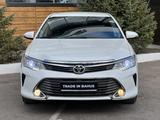 Toyota Camry 2014 годаүшін10 900 000 тг. в Караганда – фото 2