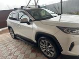 Toyota RAV4 2021 годаүшін20 000 000 тг. в Алматы – фото 3
