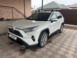 Toyota RAV4 2021 годаүшін20 000 000 тг. в Алматы – фото 2