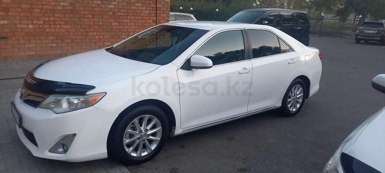 Toyota Camry 2012 г.