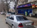 Mercedes-Benz C 200 1995 года за 2 750 000 тг. в Талдыкорган – фото 3