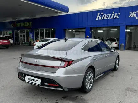 Hyundai Sonata 2022 года за 12 518 000 тг. в Алматы – фото 5