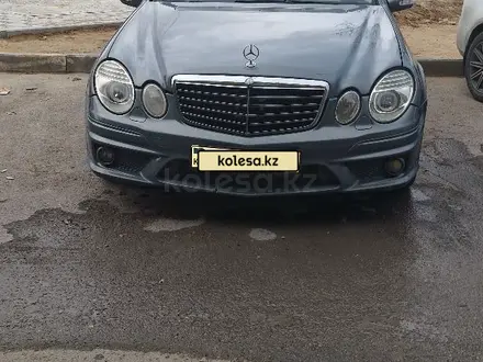 Mercedes-Benz E 320 2003 года за 5 200 000 тг. в Актау