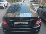 Mercedes-Benz C 200 2007 года за 4 100 000 тг. в Атырау – фото 2