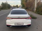 Hyundai Avante 2021 года за 7 500 000 тг. в Астана – фото 4