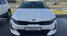 Kia K5 2021 года за 11 900 000 тг. в Астана