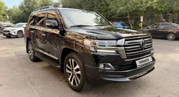 Toyota Land Cruiser 2018 годаүшін34 500 000 тг. в Алматы
