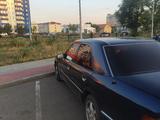 Mercedes-Benz E 220 1993 года за 1 590 000 тг. в Караганда – фото 2