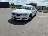 Volkswagen Passat CC 2010 года за 4 500 000 тг. в Караганда – фото 2