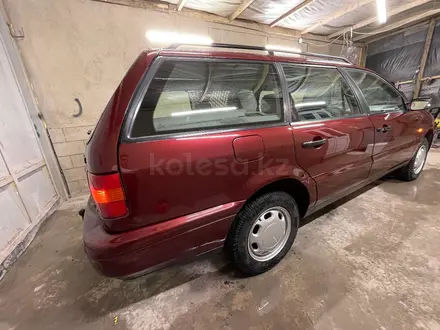 Volkswagen Passat 1995 года за 2 700 000 тг. в Шымкент – фото 7