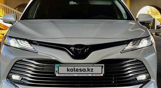 Toyota Camry 2021 года за 18 200 000 тг. в Алматы