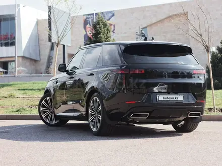 Land Rover Range Rover Sport 2023 года за 70 000 000 тг. в Алматы – фото 17