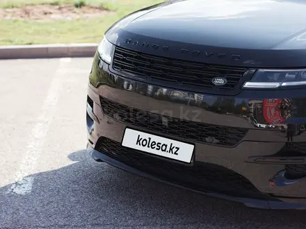 Land Rover Range Rover Sport 2023 года за 70 000 000 тг. в Алматы – фото 23