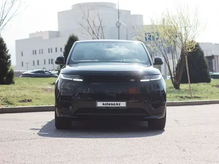 Land Rover Range Rover Sport 2023 года за 70 000 000 тг. в Алматы – фото 4