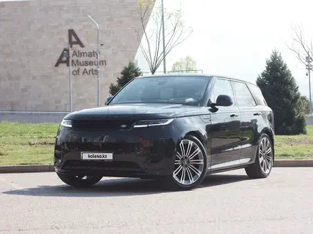 Land Rover Range Rover Sport 2023 года за 70 000 000 тг. в Алматы