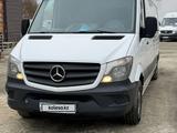 Mercedes-Benz Sprinter 2015 годаfor12 000 000 тг. в Астана