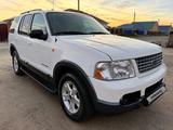 Ford Explorer 2004 года за 4 500 000 тг. в Атырау – фото 2