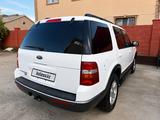 Ford Explorer 2004 года за 4 500 000 тг. в Атырау – фото 4