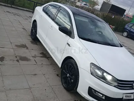 Volkswagen Polo 2019 года за 5 800 000 тг. в Актобе