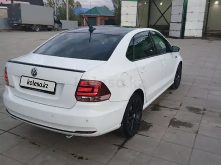 Volkswagen Polo 2019 года за 5 800 000 тг. в Актобе – фото 5