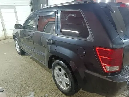 Jeep Grand Cherokee 2005 года за 6 800 000 тг. в Актобе – фото 27