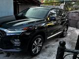 Hyundai Santa Fe 2020 годаfor14 200 000 тг. в Шымкент