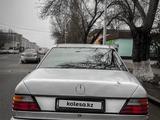 Mercedes-Benz E 230 1990 года за 1 300 000 тг. в Кызылорда