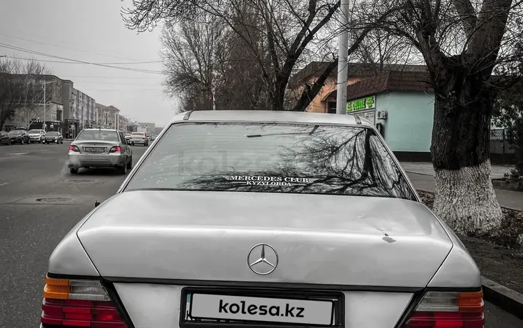Mercedes-Benz E 230 1990 года за 1 300 000 тг. в Кызылорда