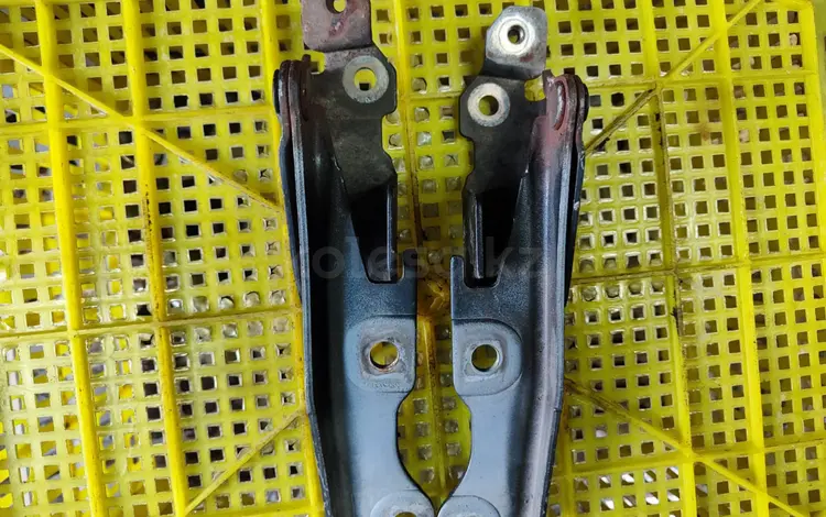 Петли капота mitsubishi за 15 000 тг. в Алматы
