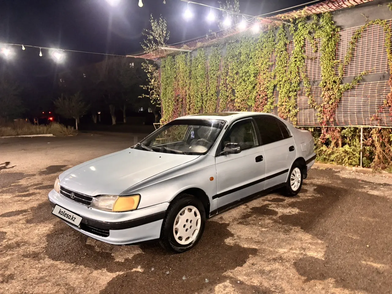 Toyota Carina E, 1995