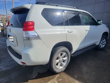 Toyota Land Cruiser Prado 2012 года за 14 500 000 тг. в Атырау – фото 4