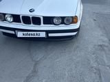 BMW 525 1989 года за 2 800 000 тг. в Шымкент – фото 3