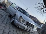 Mercedes-Benz E 280 1997 годаfor1 900 000 тг. в Караганда